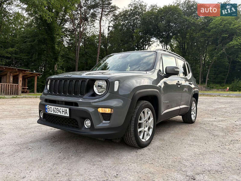 Внедорожник / Кроссовер Jeep Renegade 2022 в Ивано-Франковске