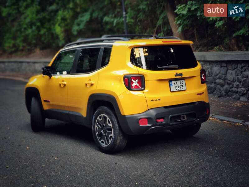 Позашляховик / Кросовер Jeep Renegade 2016 в Києві фото 5 Позашляховик / Кросовер Jeep Renegade 2016 в Києві