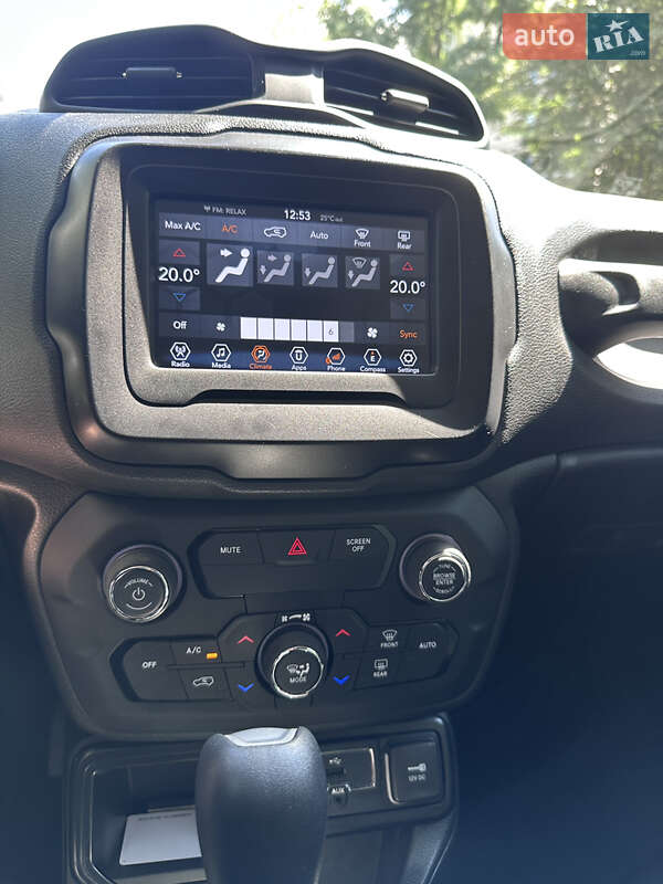 Позашляховик / Кросовер Jeep Renegade 2018 в Києві