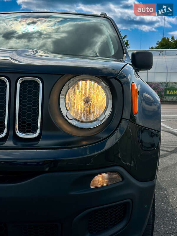 Внедорожник / Кроссовер Jeep Renegade 2018 в Львове