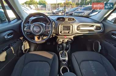 Внедорожник / Кроссовер Jeep Renegade 2017 в 