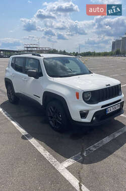 Внедорожник / Кроссовер Jeep Renegade 2021 в 
