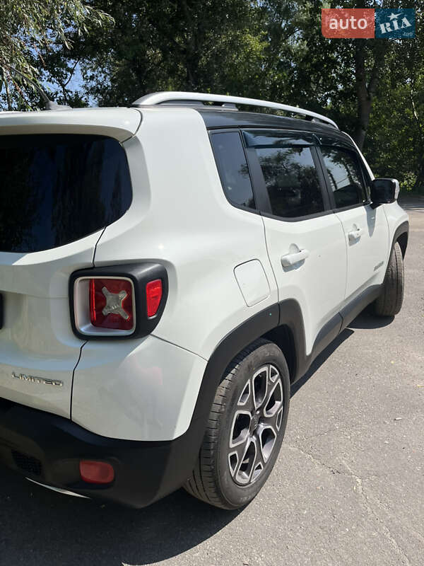 Внедорожник / Кроссовер Jeep Renegade 2015 в Кременчуге