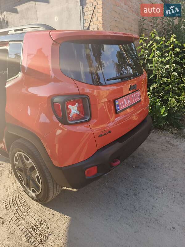 Внедорожник / Кроссовер Jeep Renegade 2017 в Ирпене