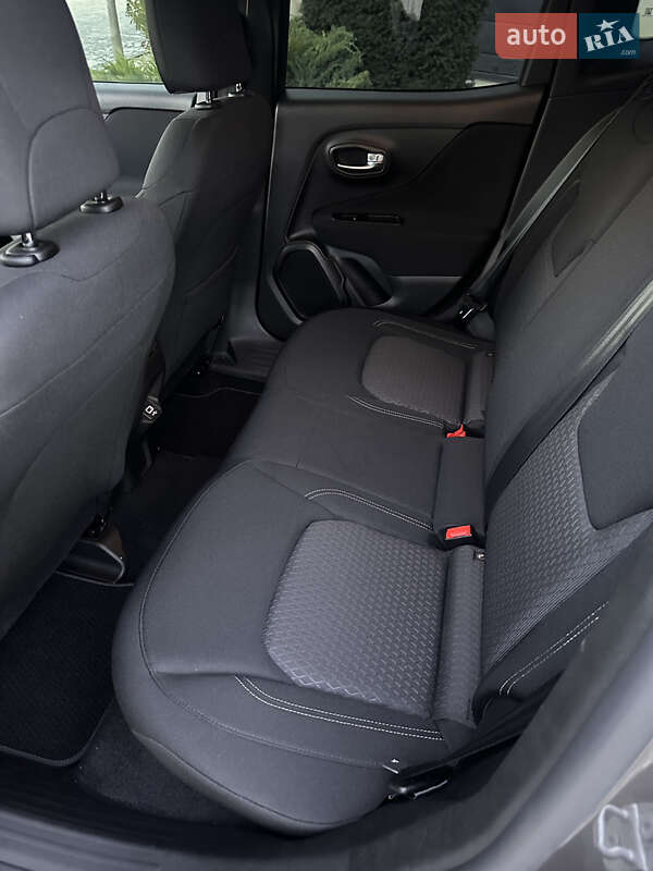 Внедорожник / Кроссовер Jeep Renegade 2021 в Львове