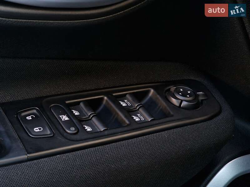 Внедорожник / Кроссовер Jeep Renegade 2020 в Одессе фото 64 Внедорожник / Кроссовер Jeep Renegade 2020 в Одессе