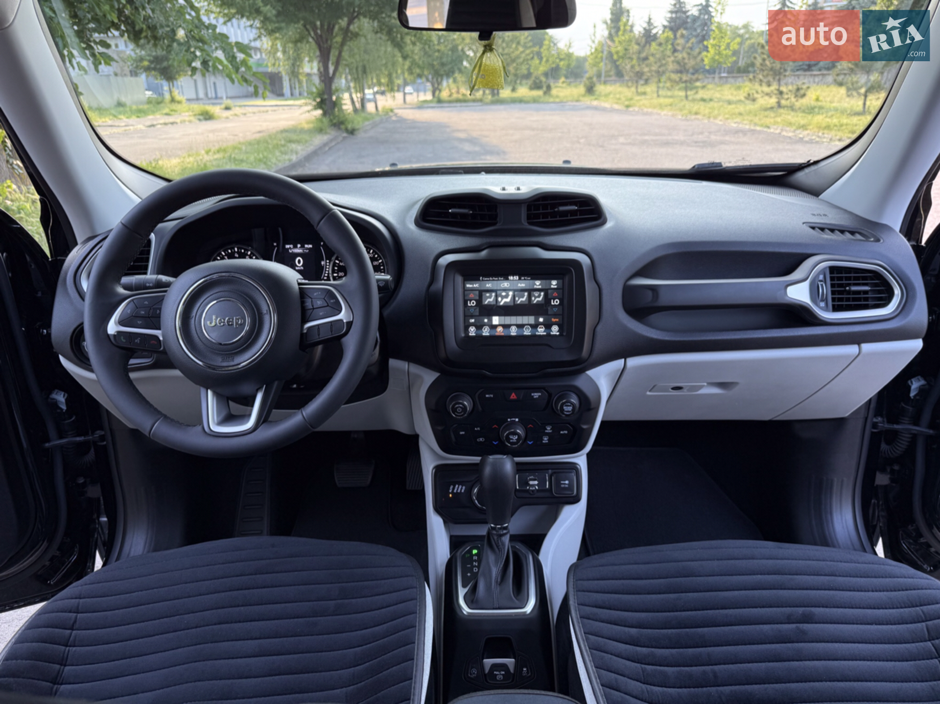2019 Jeep Renegade - мініатюра 15