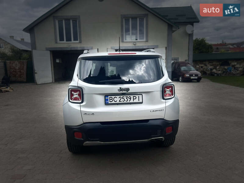 Позашляховик / Кросовер Jeep Renegade 2015 в Золочеві фото 3 Позашляховик / Кросовер Jeep Renegade 2015 в Золочеві