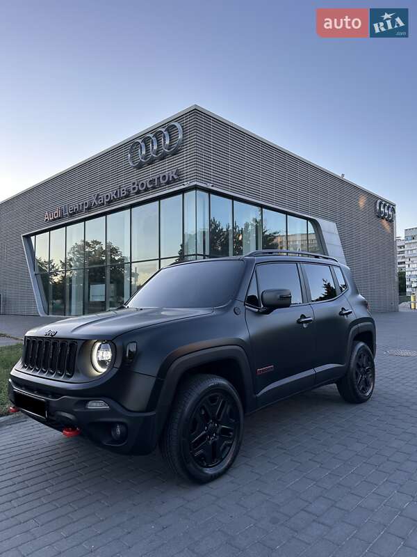 Внедорожник / Кроссовер Jeep Renegade 2018 в Киеве