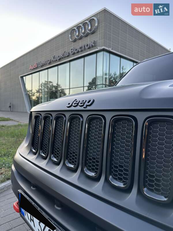 Внедорожник / Кроссовер Jeep Renegade 2018 в Киеве