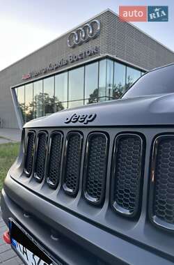 Внедорожник / Кроссовер Jeep Renegade 2018 в 
