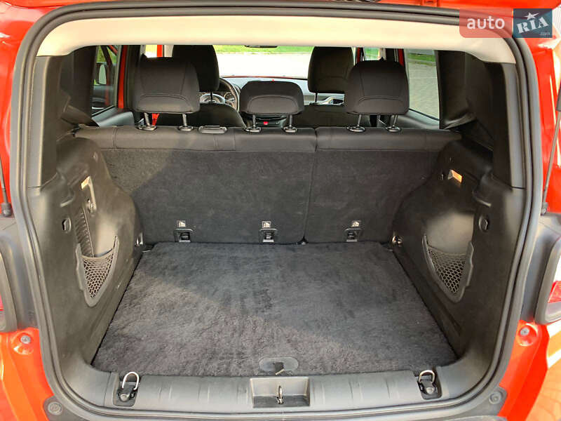 Внедорожник / Кроссовер Jeep Renegade 2015 в Васильковке фото 15 Внедорожник / Кроссовер Jeep Renegade 2015 в Васильковке