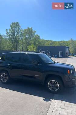 Внедорожник / Кроссовер Jeep Renegade 2015 в 