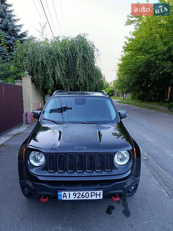 Внедорожник / Кроссовер Jeep Renegade 2017 в Киеве