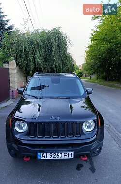 Внедорожник / Кроссовер Jeep Renegade 2017 в 