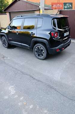 Внедорожник / Кроссовер Jeep Renegade 2017 в 