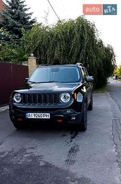 Внедорожник / Кроссовер Jeep Renegade 2017 в 