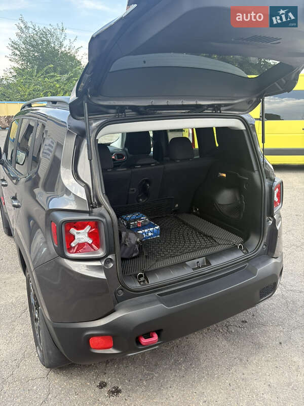 Позашляховик / Кросовер Jeep Renegade 2017 в Білій Церкві