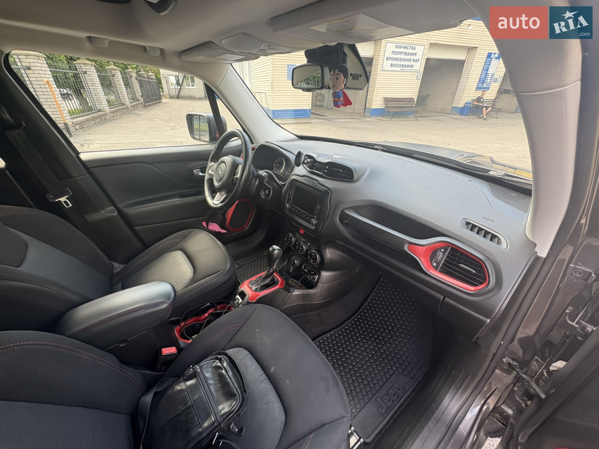2017 Jeep Renegade - мініатюра 12