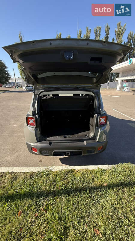 Внедорожник / Кроссовер Jeep Renegade 2021 в Киеве