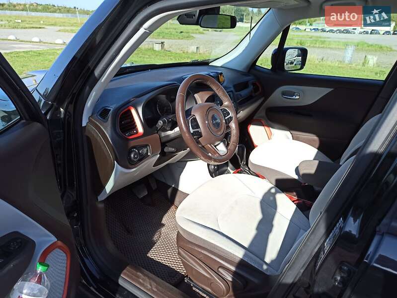 Внедорожник / Кроссовер Jeep Renegade 2017 в Львове
