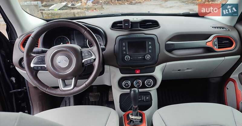 Позашляховик / Кросовер Jeep Renegade 2016 в Вінниці