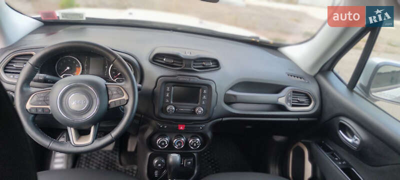 Позашляховик / Кросовер Jeep Renegade 2017 в Житомирі фото 11 Позашляховик / Кросовер Jeep Renegade 2017 в Житомирі