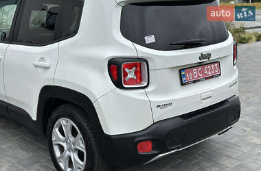 Внедорожник / Кроссовер Jeep Renegade 2017 в 