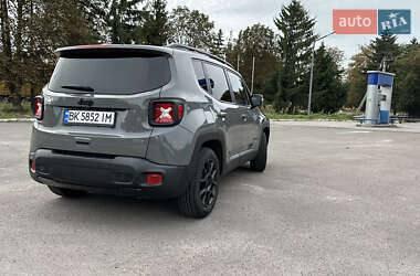 Внедорожник / Кроссовер Jeep Renegade 2019 в 