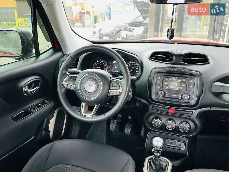 Позашляховик / Кросовер Jeep Renegade 2015 в Харкові фото 24 Позашляховик / Кросовер Jeep Renegade 2015 в Харкові