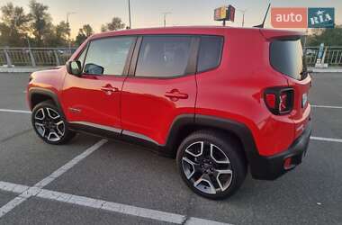 Внедорожник / Кроссовер Jeep Renegade 2020 в Киеве