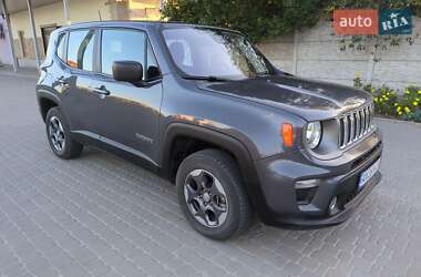 Внедорожник / Кроссовер Jeep Renegade 2022 в 