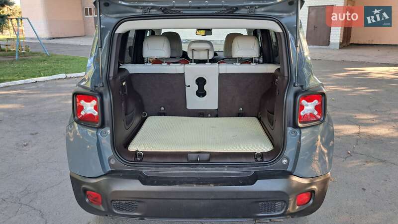 Позашляховик / Кросовер Jeep Renegade 2017 в Києві