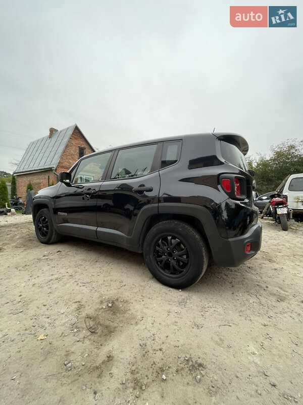 Внедорожник / Кроссовер Jeep Renegade 2019 в Львове