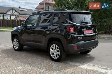 Внедорожник / Кроссовер Jeep Renegade 2016 в 