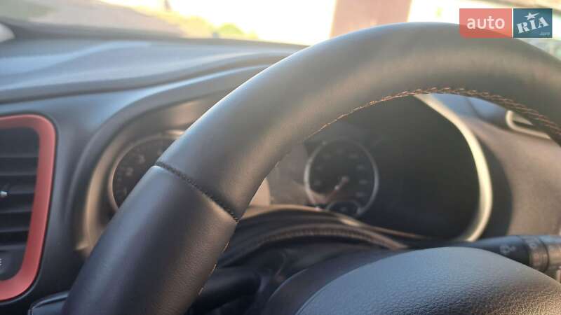 Позашляховик / Кросовер Jeep Renegade 2017 в Києві