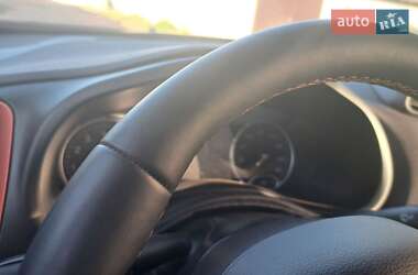 Внедорожник / Кроссовер Jeep Renegade 2017 в 