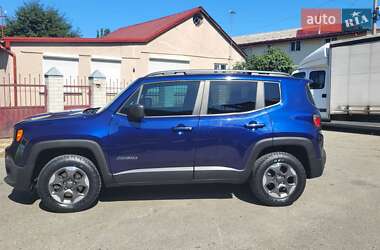 Внедорожник / Кроссовер Jeep Renegade 2017 в 