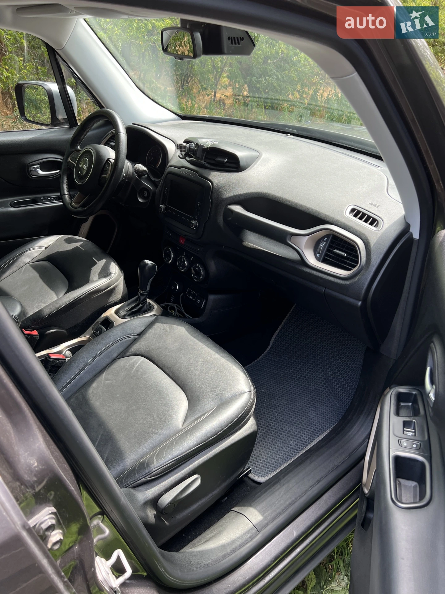 2016 Jeep Renegade - мініатюра 9