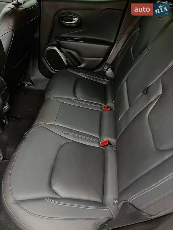 Позашляховик / Кросовер Jeep Renegade 2018 в Запоріжжі