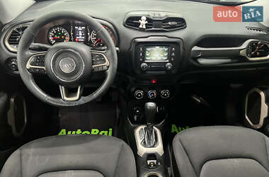 Внедорожник / Кроссовер Jeep Renegade 2015 в 