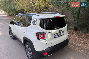 Внедорожник / Кроссовер Jeep Renegade 2017 в 