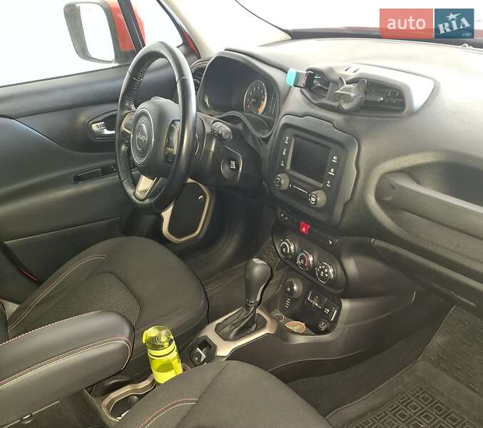 Внедорожник / Кроссовер Jeep Renegade 2016 в Запорожье фото 5 Внедорожник / Кроссовер Jeep Renegade 2016 в Запорожье