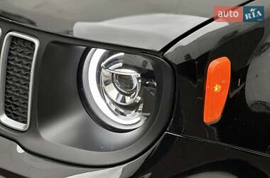 Внедорожник / Кроссовер Jeep Renegade 2022 в 