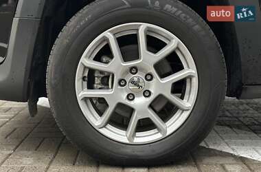 Внедорожник / Кроссовер Jeep Renegade 2022 в 
