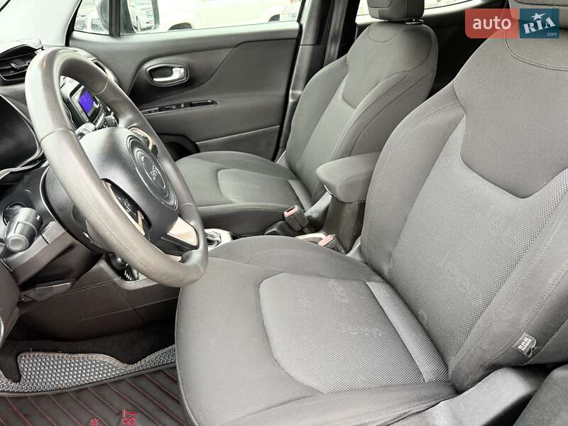 Внедорожник / Кроссовер Jeep Renegade 2016 в Харькове