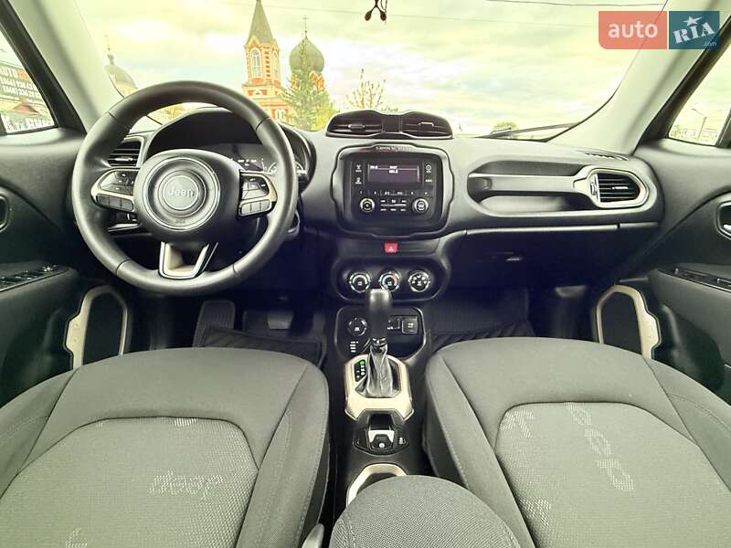 Внедорожник / Кроссовер Jeep Renegade 2016 в Харькове