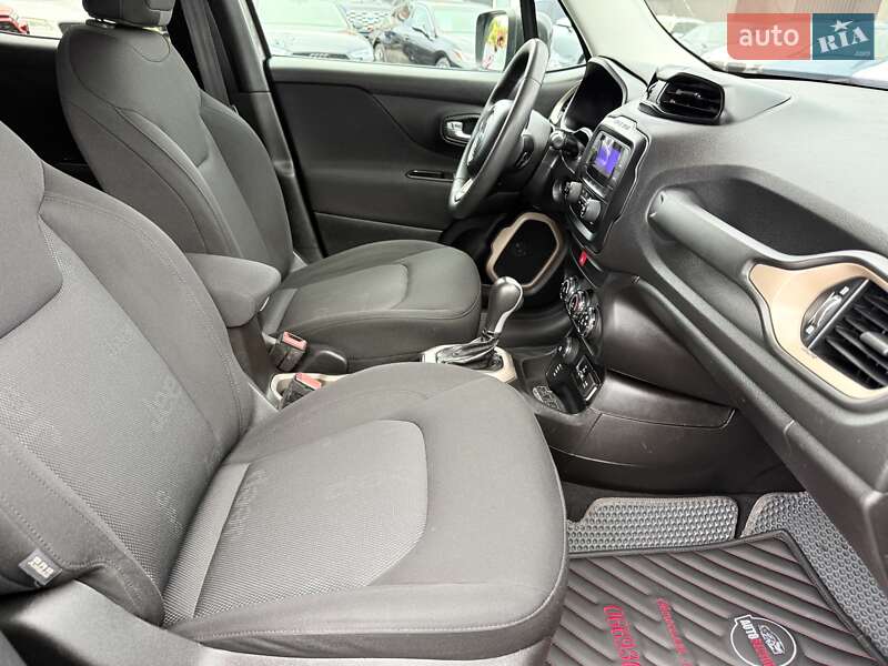 Внедорожник / Кроссовер Jeep Renegade 2016 в Харькове