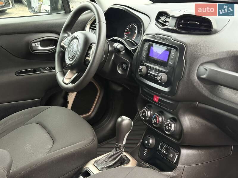 Внедорожник / Кроссовер Jeep Renegade 2016 в Харькове