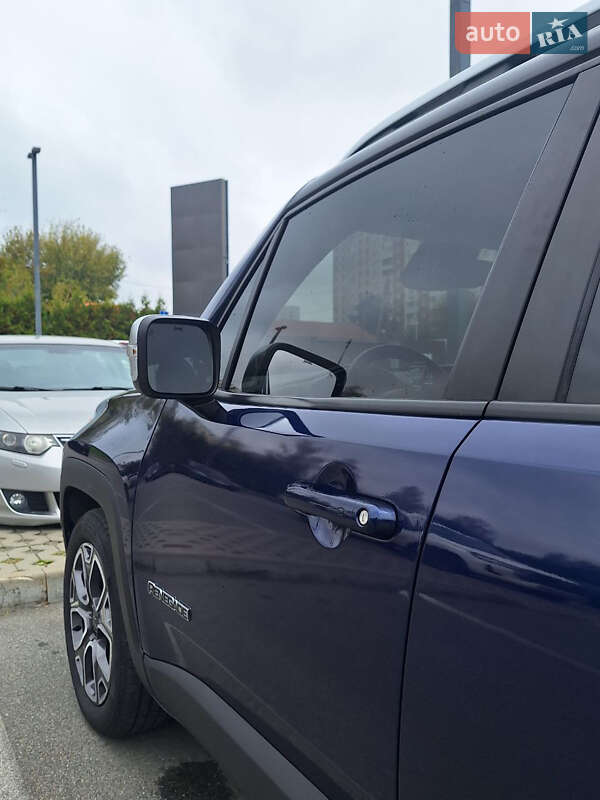 Позашляховик / Кросовер Jeep Renegade 2015 в Києві